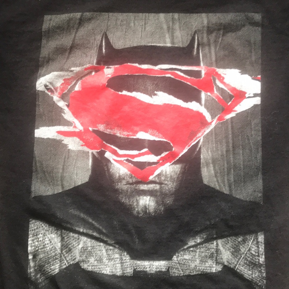 Men’s Superman tee